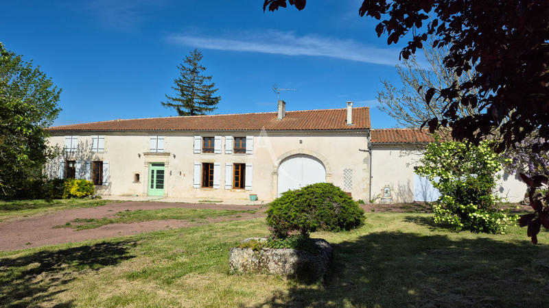 Maison - 176 m² - 5 pièces