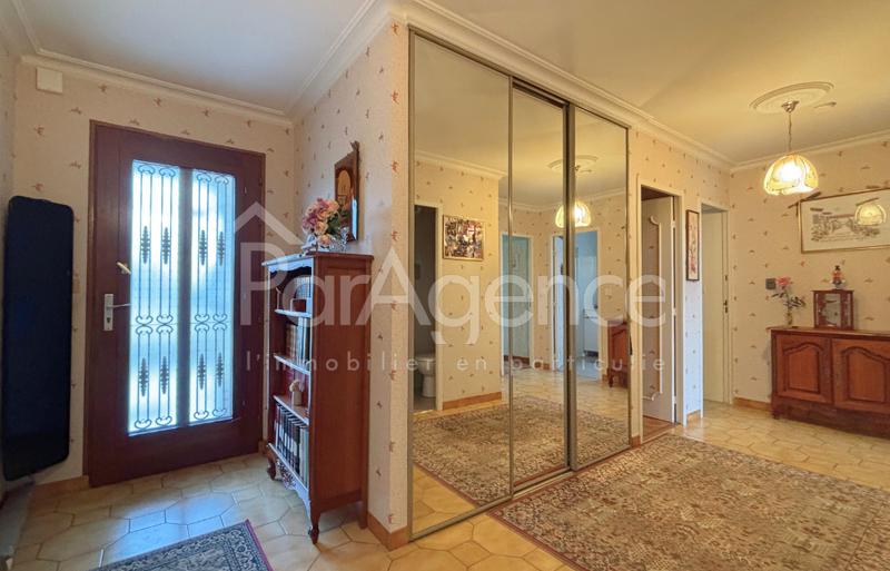 Maison - 120 m² - 4 pièces