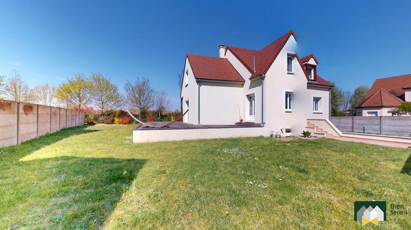 Maison ancienne - 142 m² - 7 pièces