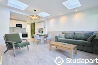 Chambre - 11 m² - 1 pièce