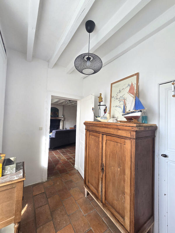 Maison - 194 m² - 9 pièces