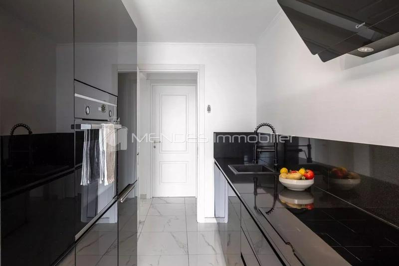 Appartement - 106 m² - 4 pièces