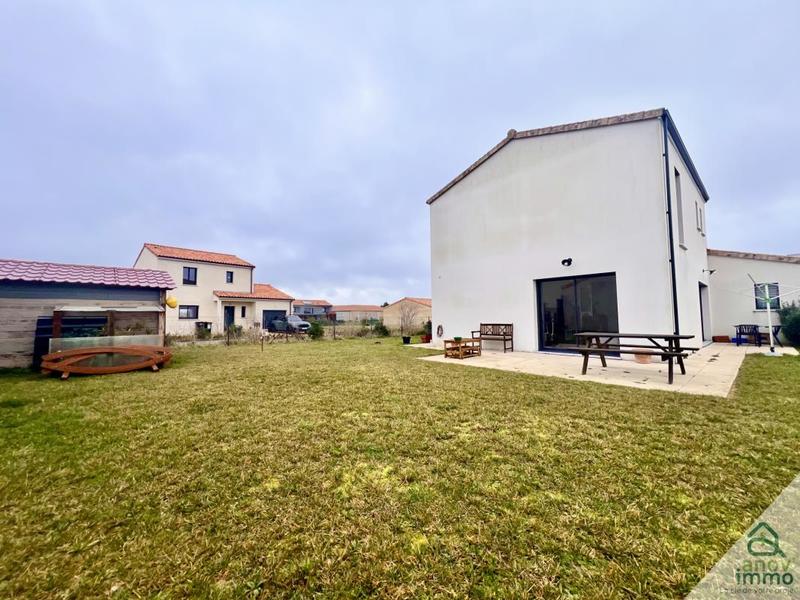 Maison - 120 m² - 5 pièces
