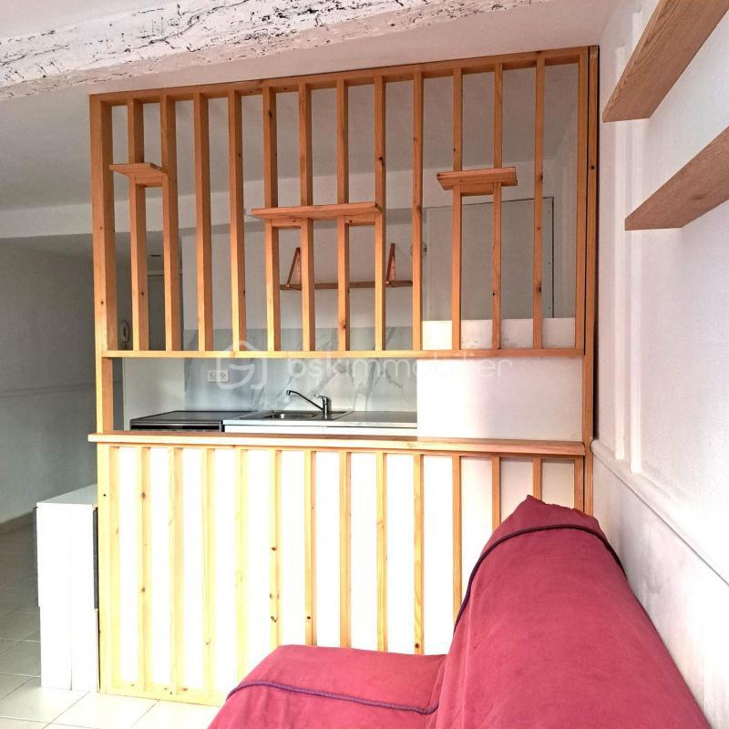 Studio - 24 m² - 1 pièce