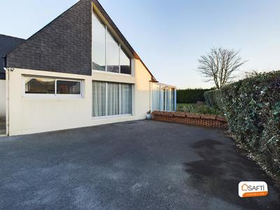 Maison - 107 m² - 5 pièces