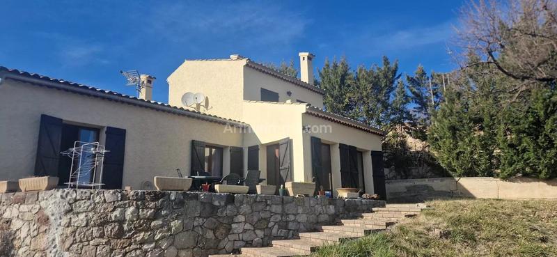 Maison - 123 m² - 5 pièces