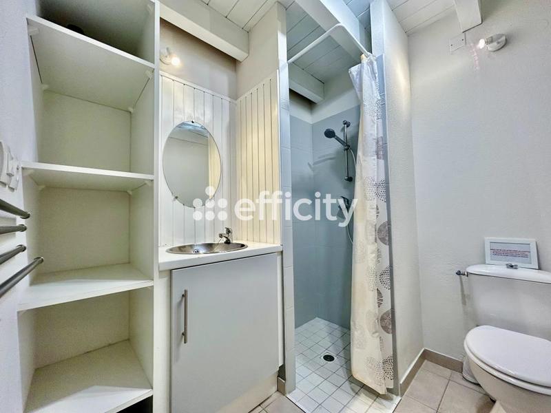 Maison - 74 m² - 5 pièces