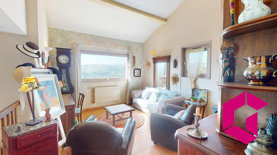 Maison - 143 m² - 6 pièces