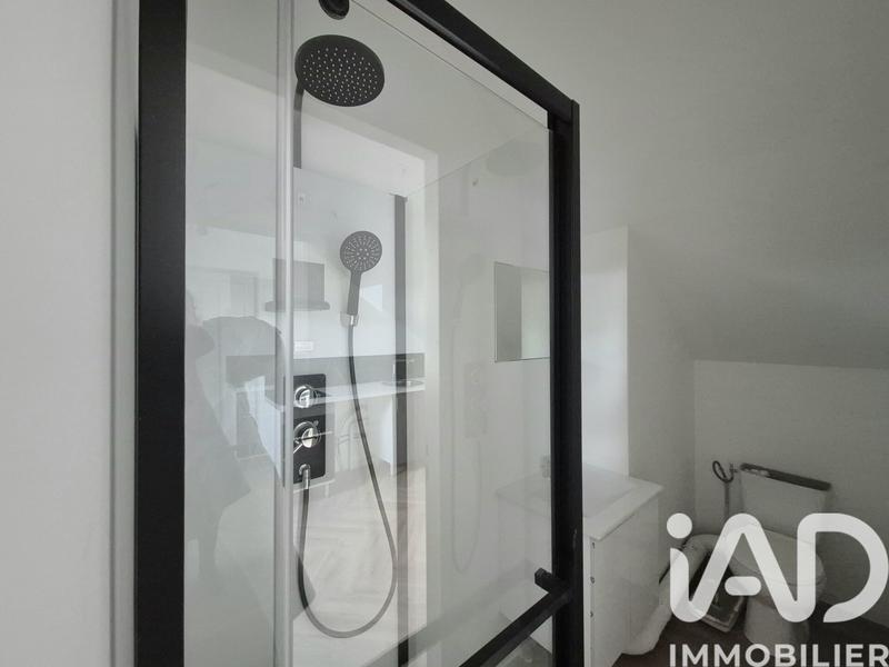 Studio - 11 m² - 1 pièce