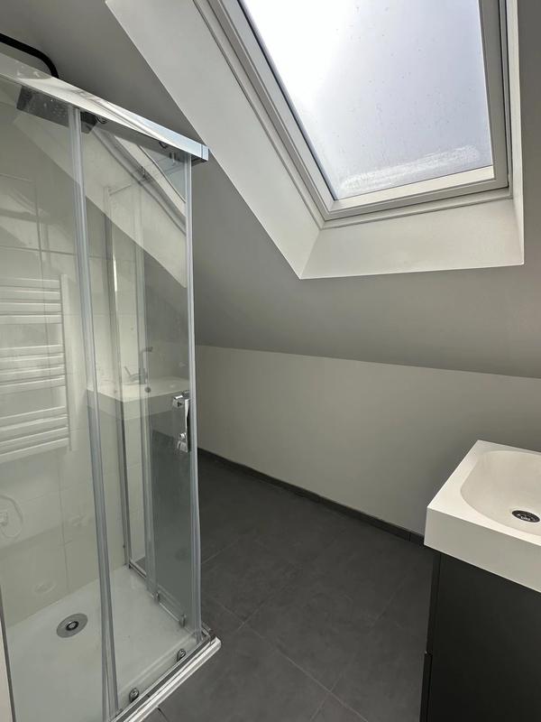 Maison contemporaine - 147 m² - 7 pièces