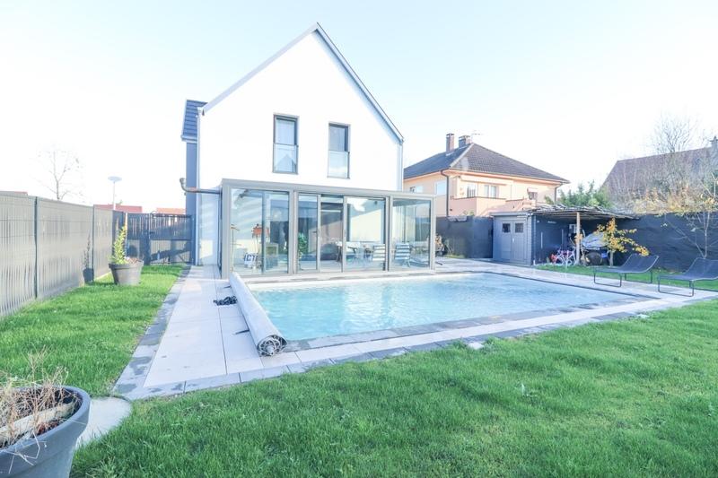 Maison - 187 m² - 4 pièces