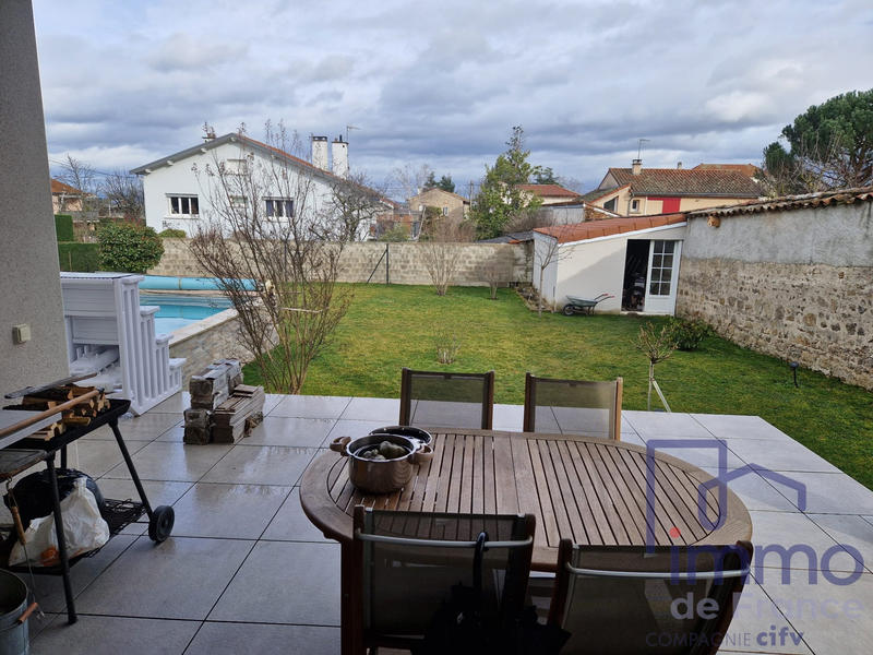 Villa - 120 m² - 4 pièces