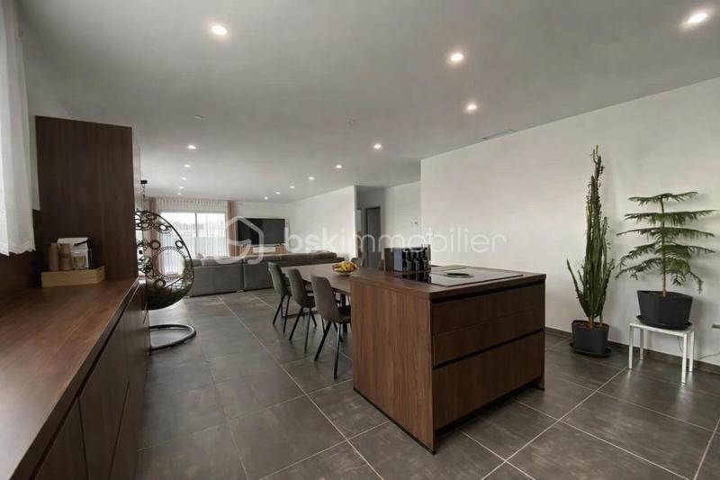 Maison - 127 m² - 4 pièces