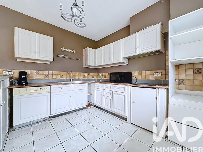 Maison - 171 m² - 7 pièces