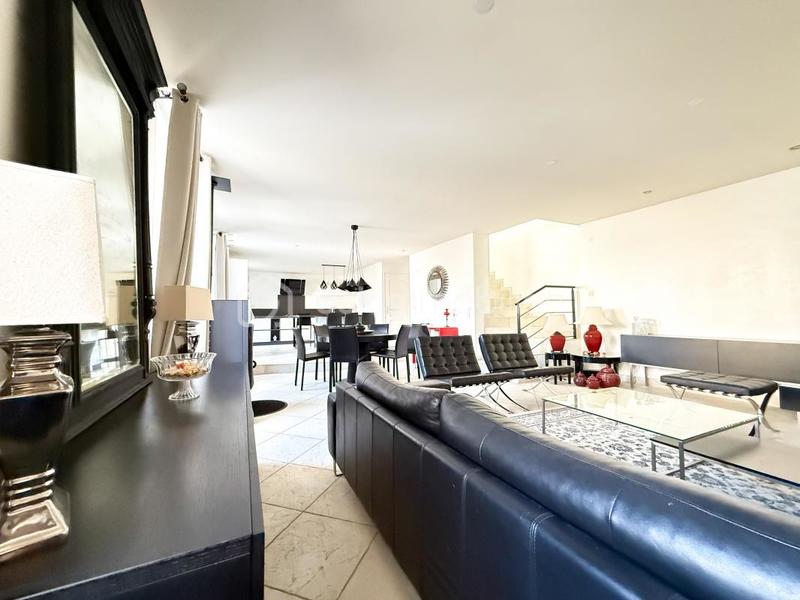 Maison - 133 m² - 5 pièces