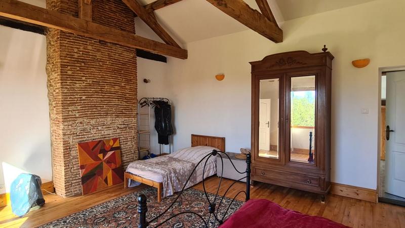 Maison - 215 m² - 6 pièces