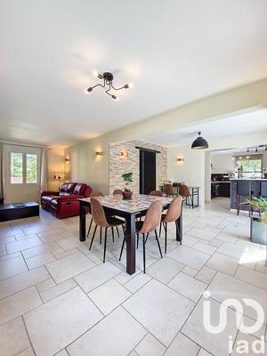 Maison - 118 m² - 5 pièces