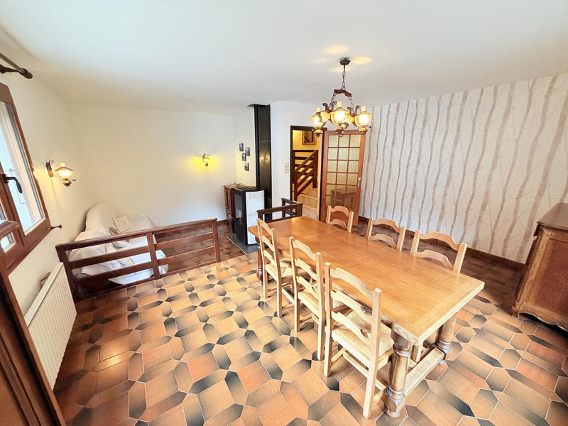 Maison - 147 m² - 6 pièces