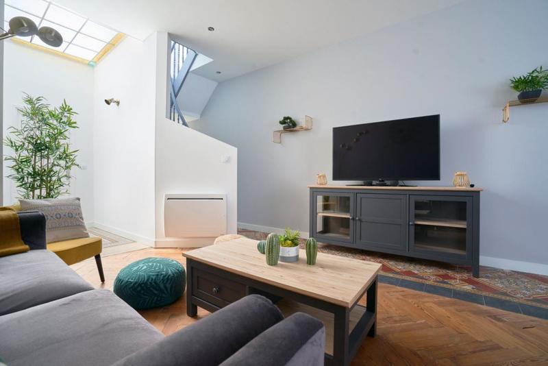 Maison - 95 m² - 6 pièces