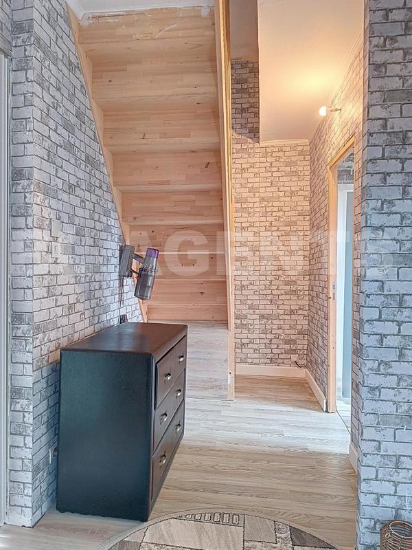 Maison - 97 m² - 5 pièces