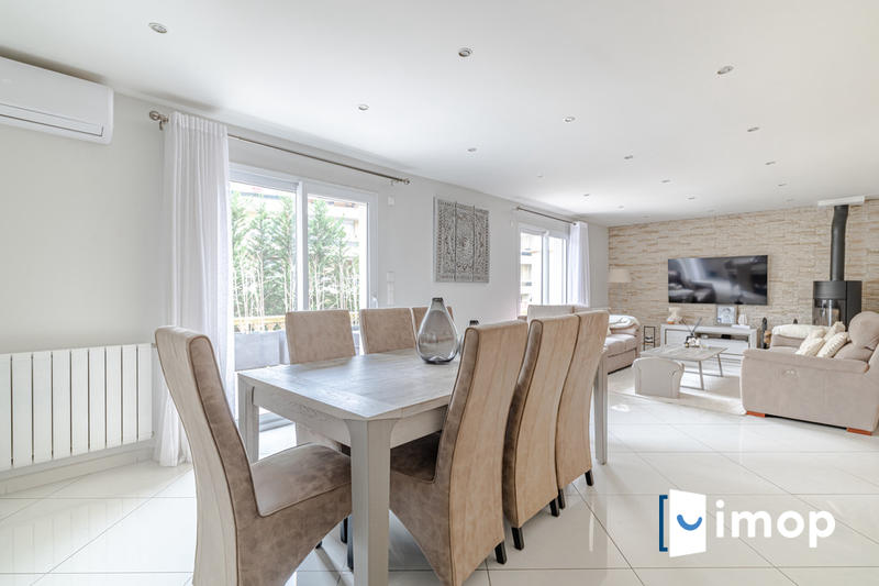 Maison - 135 m² - 5 pièces