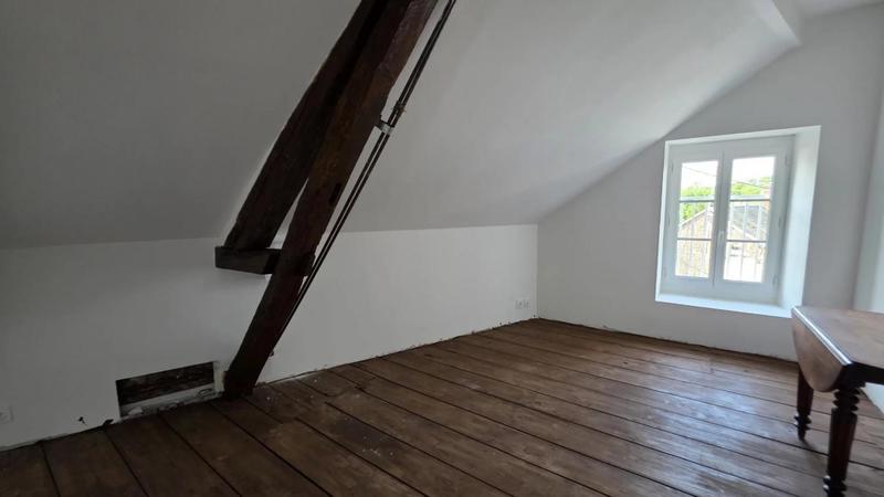 Propriété - 204 m² - 10 pièces
