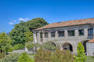 Mas - 290 m² - 7 pièces