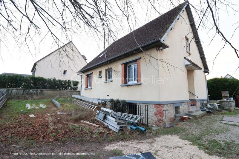 Maison - 104 m² - 5 pièces