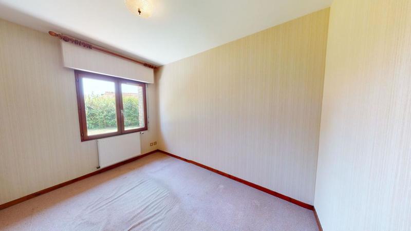 Maison - 180 m² - 5 pièces