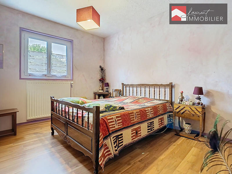 Maison - 97 m² - 5 pièces