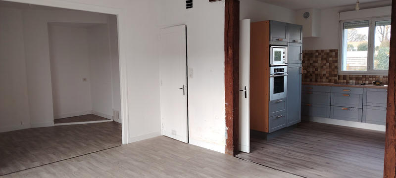 Maison - 88 m² - 6 pièces