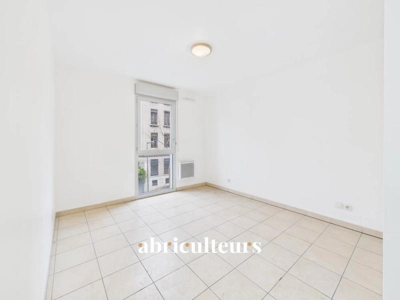 Appartement ancien - 45 m² - 2 pièces