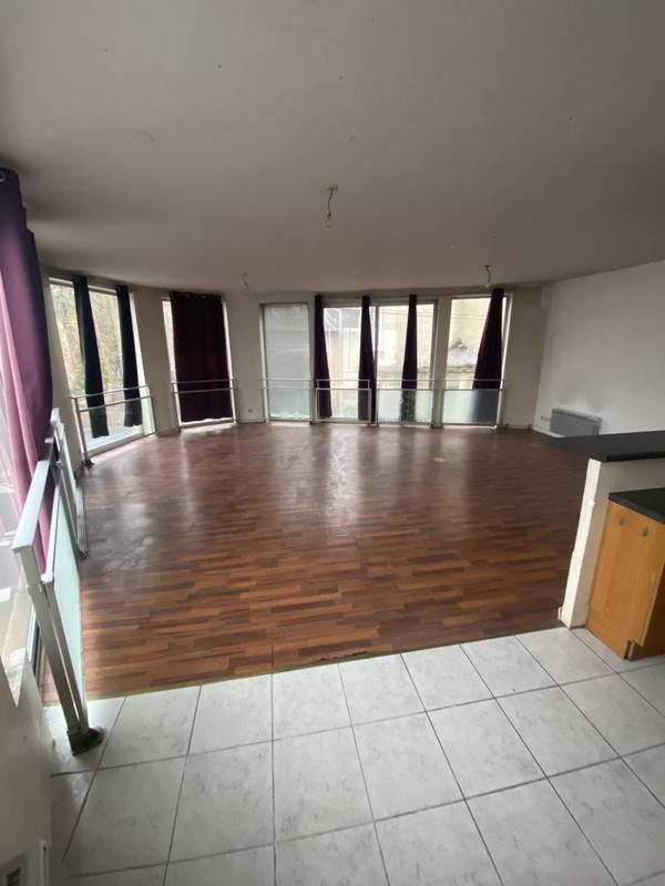 Appartement - 90 m² - 3 pièces