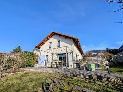 Maison - 89 m² - 4 pièces