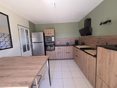 Maison - 140 m² - 5 pièces