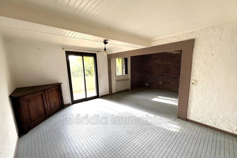 Maison de village - 111 m² - 6 pièces