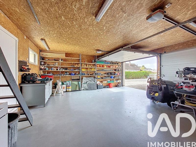 Maison - 205 m² - 8 pièces