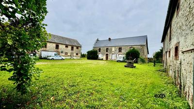 Maison - 204 m² - 7 pièces