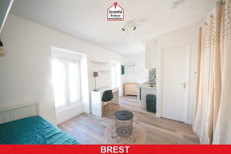 Studio - 17 m² - 2 pièces