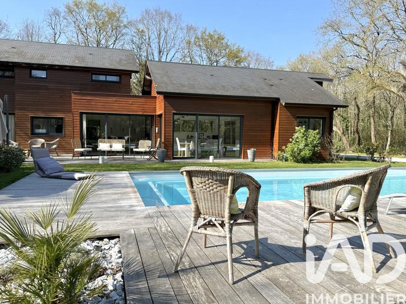 Maison - 138 m² - 6 pièces