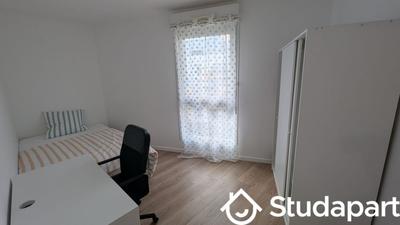 Chambre - 10 m² - 1 pièce