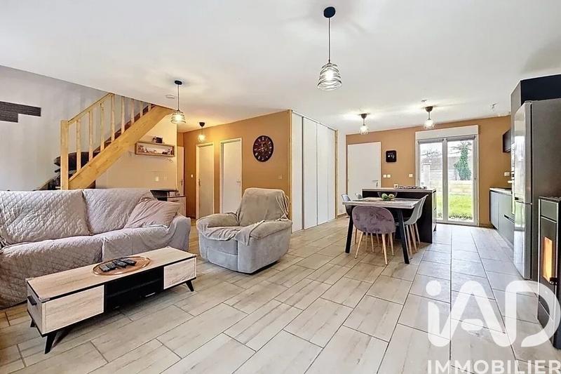 Maison - 100 m² - 6 pièces