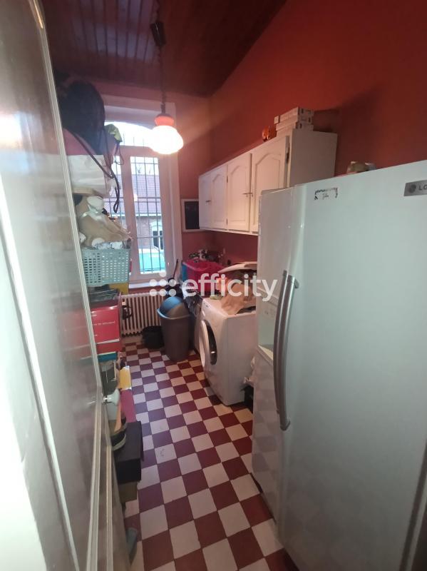 Maison - 274 m² - 10 pièces