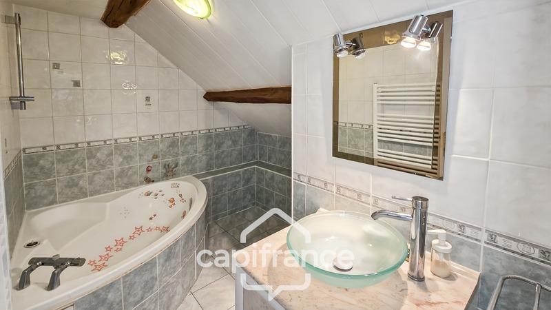 Immeuble - 145 m² - 8 pièces