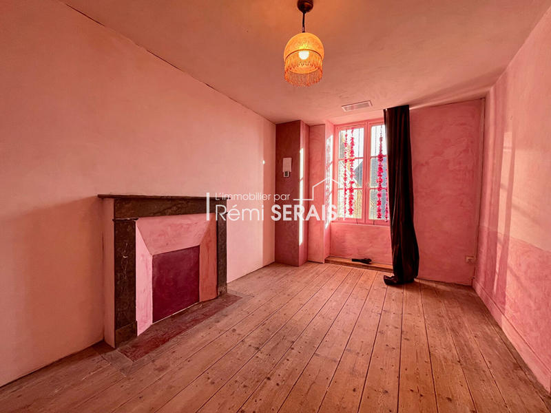 Maison - 137 m² - 6 pièces