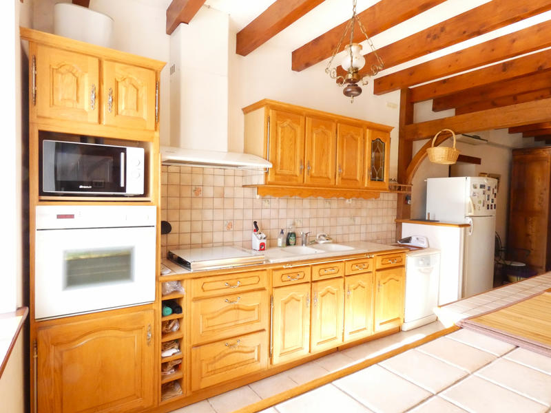 Maison - 245 m² - 7 pièces