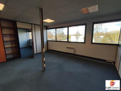 Bureau - 75 m²