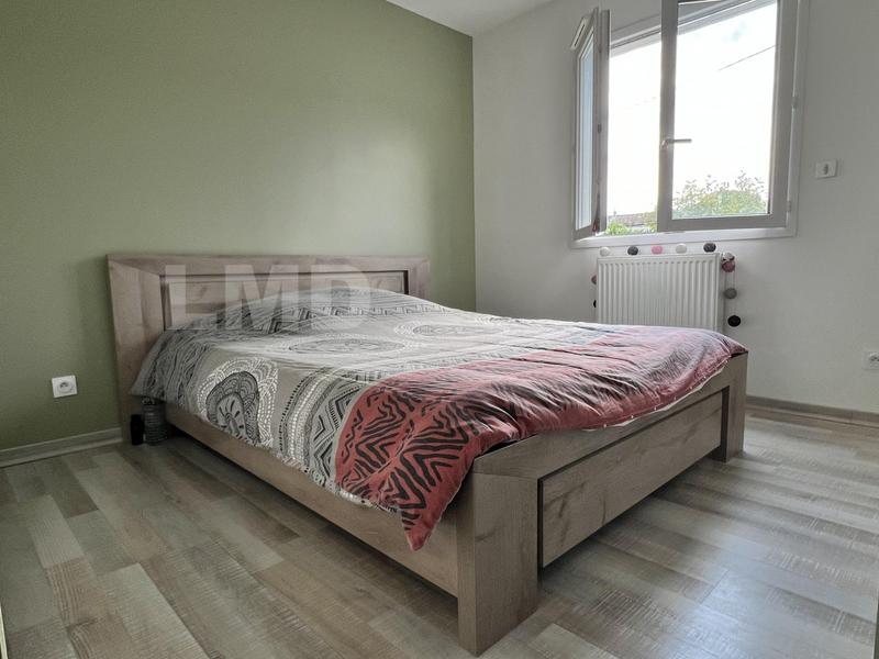 Villa - 99 m² - 4 pièces