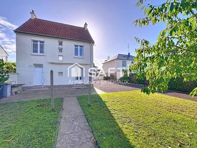 Maison - 80 m² - 6 pièces