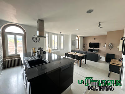 Appartement - 66 m² - 2 pièces